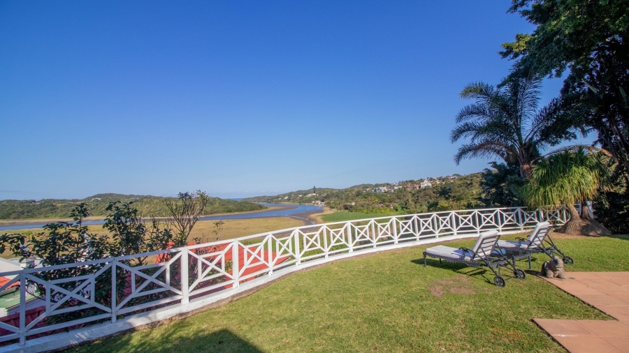 6 Bedroom Property for Sale in Beacon Bay Eastern Cape